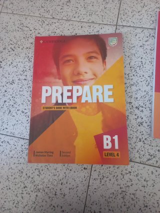 Libro inglés cambridge de nivel B1