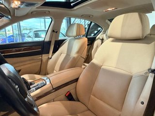 BMW 740I (326 CV)