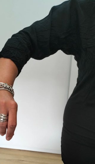 Blusa de mujer. Marca Stradivarius. Talla S