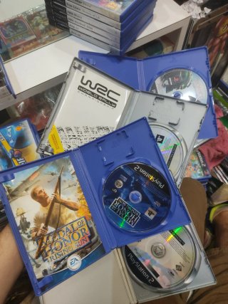 Lote 10 Juegos PS2: FIFA, Ben 10, Bionicle...