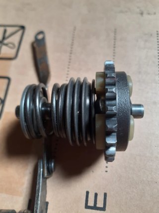 Valvula de escape honda cr 125 año 95