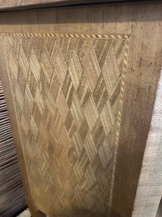 Cómoda antigua