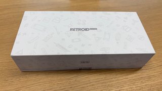 Retroid Pocket 5 Negra