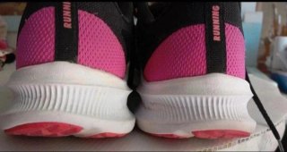 Zapatillas running mujer Nike negras y rosas