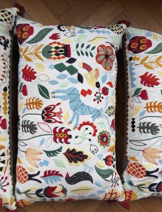 DOS cojines bordados IKEA funda + relleno de pluma