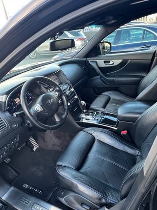 Infiniti FX30 2015