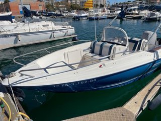 Lancha Quicksilver Commander 500