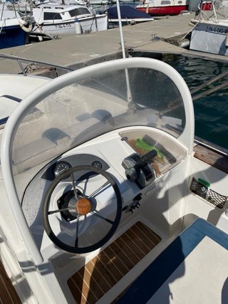 Lancha Quicksilver Commander 500