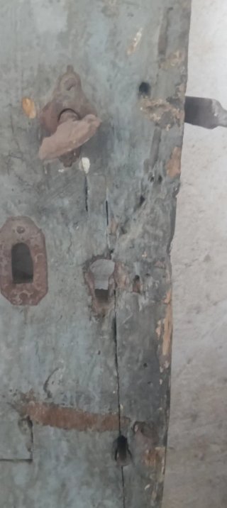 Puerta antigua de madera