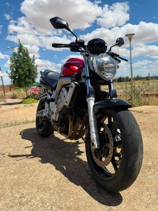 Yamaha FZ6 Naked