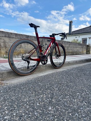 Bicicleta Carretera BH Aerolight