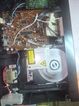 Reproductor CD Karaoke Sansui CD 117Kll