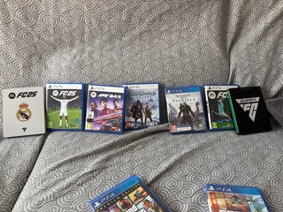 Lote Videojuegos PS5 FC25, F1 24, God of War