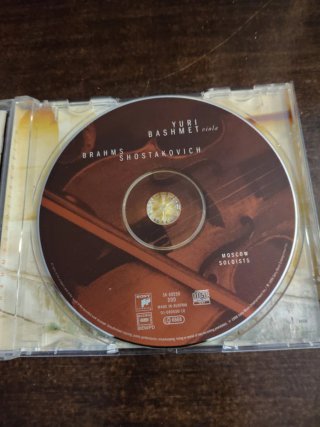 CD Yuri Bashmet Brahms Shostakovich de segunda mano por 4 EUR en