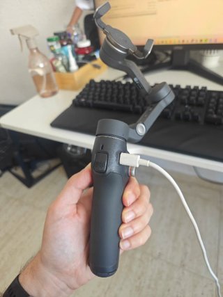 DJI Osmo Mobile 7P Gimbal