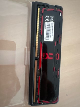 Módulos Memoria RAM DDR4 8GB