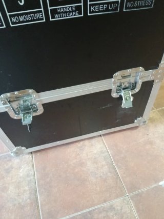 Cajón de transporte