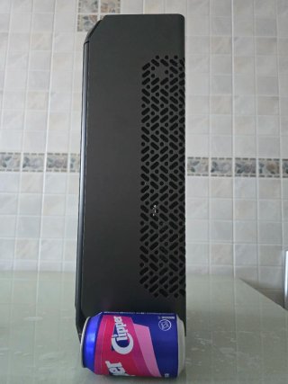 Mini PC Gaming SFF RX 9070 XT Ryzen 7600X