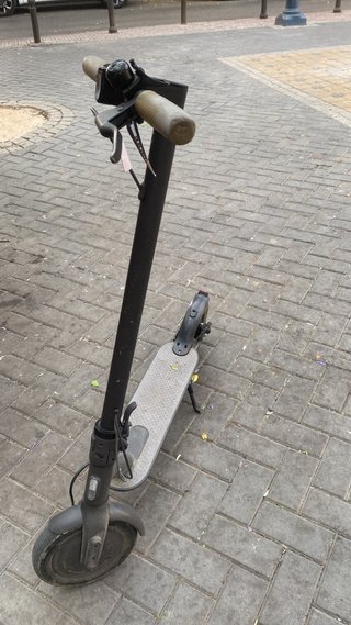 Patinete Eléctrico Negro