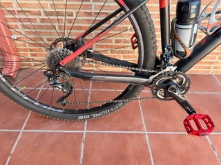 Bicicleta Cube Reaction 29 Montaña