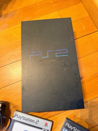 PlayStation 2 (PS2) Negra + Juegos y Memory Card