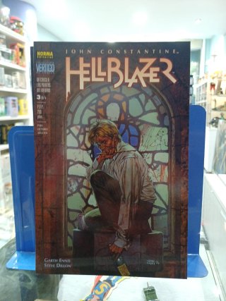 HELLBLAZER UN CINICO A LAS PUERTAS COMPLETA