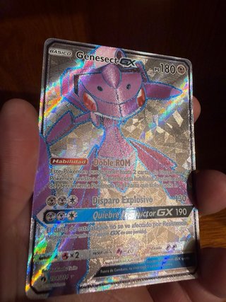 Carta Pokémon Genesect GX (LOT 204)