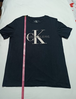 Camiseta Calvin Klein Jeans Negra – Talla / Size M