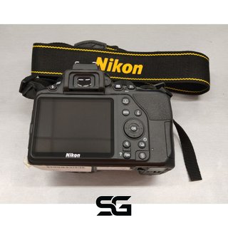 Nikon D3500 - Cámara Réflex en Perfecto Estado