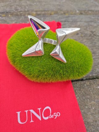 Anillo Unode50