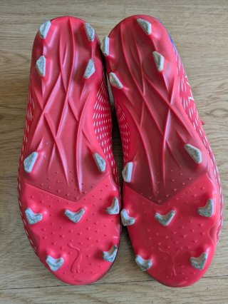 Botas futbol de tacos. Puma Ultra Talla 37.5