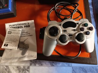 Mando PS2 GAMEware Control Pad Silver