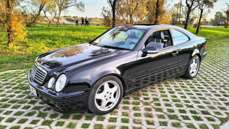 Mercedes-Benz  CLK 430 - foto 1
