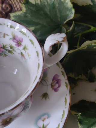 Tazza da tè Royal Albert October