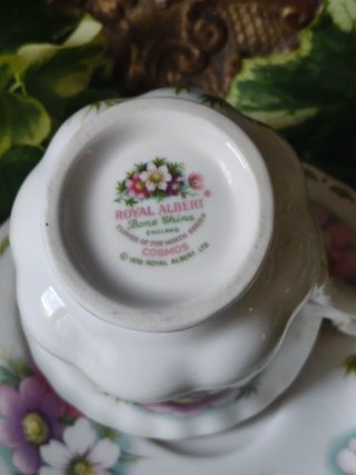 Tazza da tè Royal Albert October
