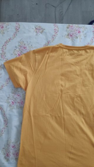 Camiseta Fred Perry Hombre Mostaza
