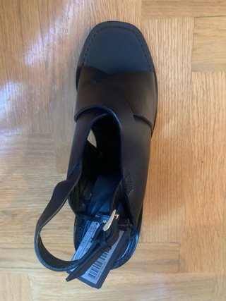 Sandalias negras tacón sin estrenar con etiquetas