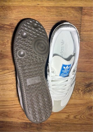 Adidas Samba OG Blancas y Plateadas