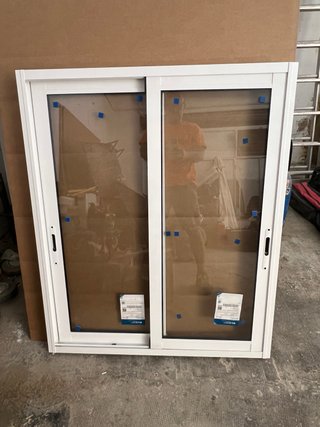 Ventana corredera 117x98 cm