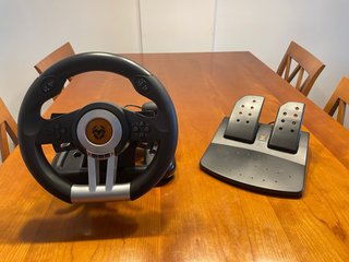 Volante + Pedales PS4/Xbox One/PC