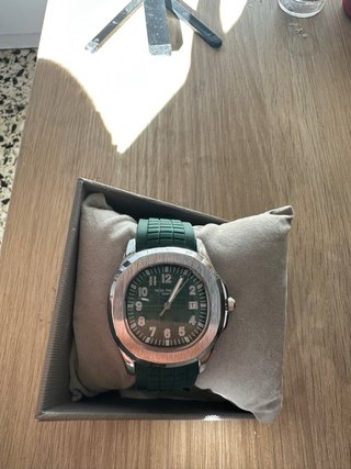 Reloj Patek Philippe Verde y Plateado