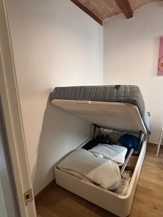 Canapé IKEA KVITSÖY 105x190 + Colchón VESTERÖY
