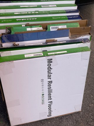 Suelo Vinílico Modular Green-Flor