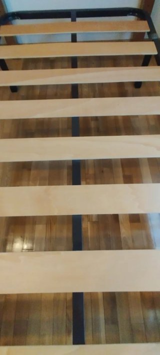 Somier 90 x 1.85 con patas