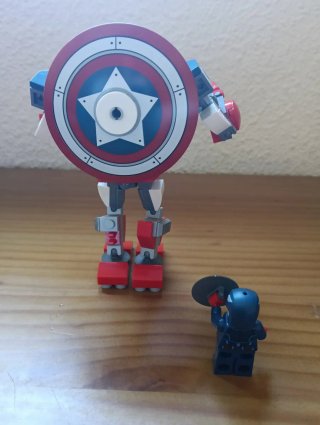 LEGO Marvel 76168 - Armadura Capitán América