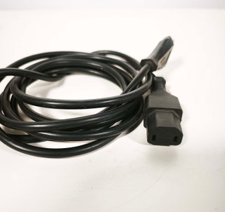 Cable de corriente europeo