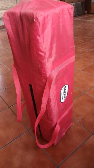 Cuna de viaje Asalvo roja NUEVA