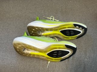 Adidas Ultraboost Talla 48 Verde Neón
