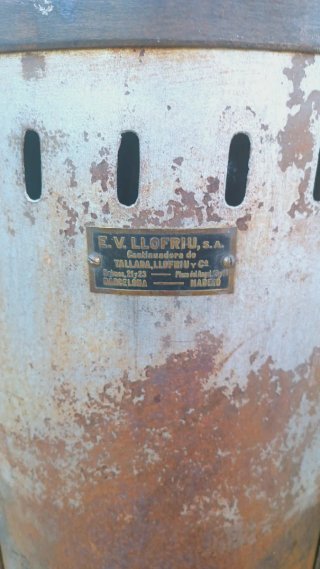 Autoclave Antiguo con Manómetro