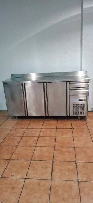 Bajo mostrador Coreco